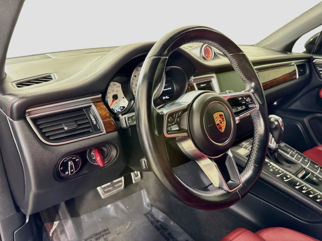 Used 2018 Porsche Macan GTS AWD/4WD image 21