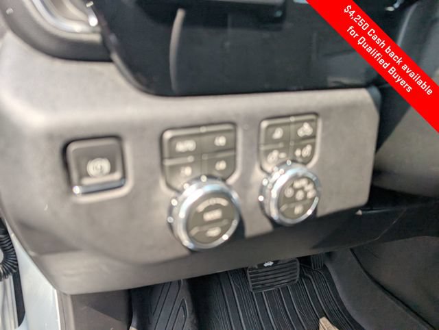 New 2026 GMC Sierra 1500 SLT AWD/4WD image 18