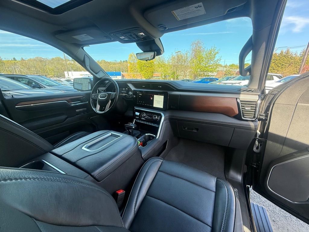Used 2022 GMC Sierra 1500 Denali w/ Denali Reserve Package AWD/4WD image 22