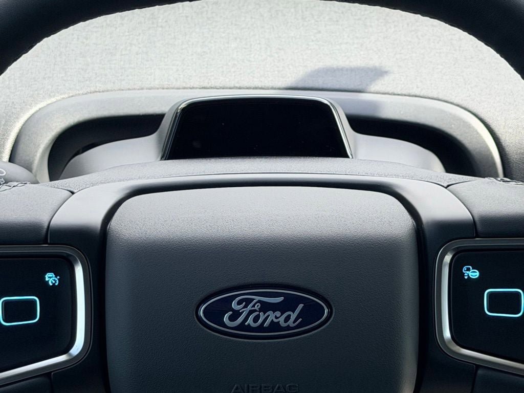 New 2026 Ford Expedition Active AWD/4WD image 14