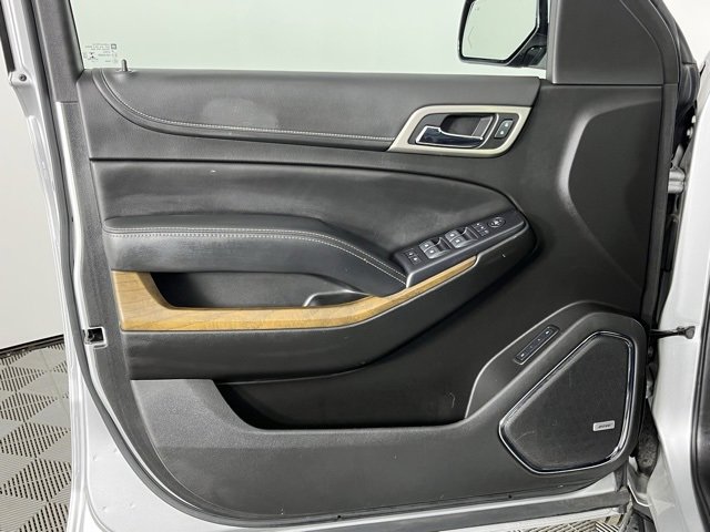 Used 2020 GMC Yukon XL Denali image 21