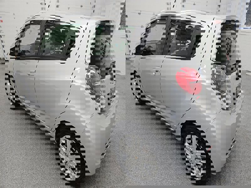 Used 2015 Chevrolet Spark LT image 7