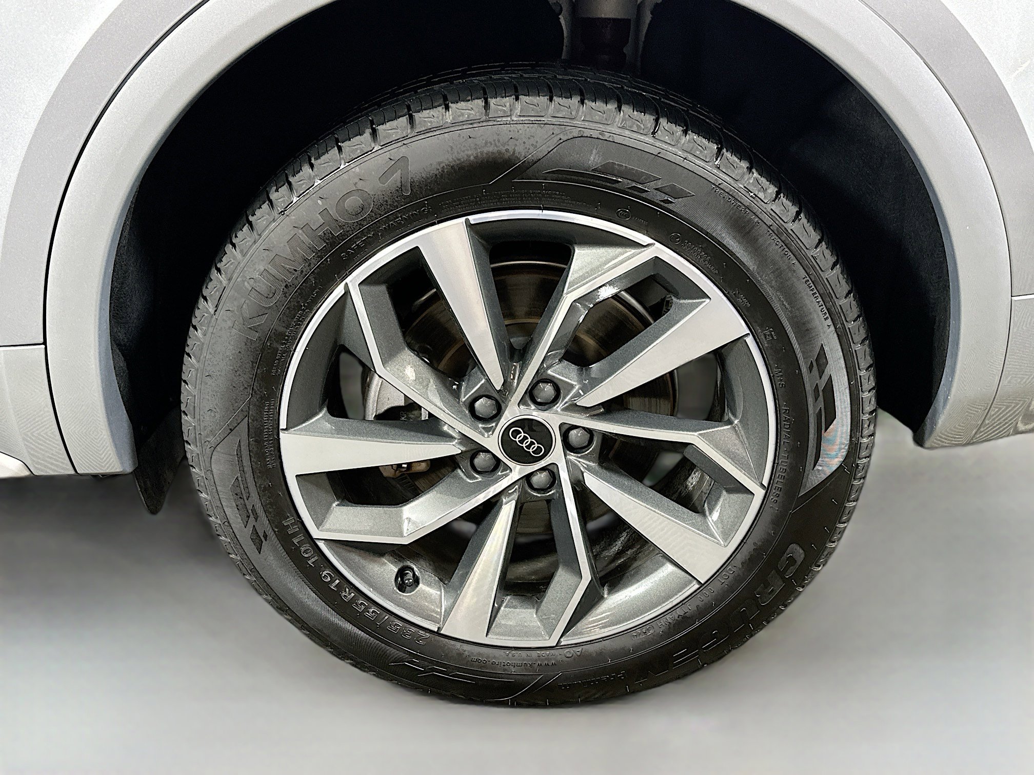 Used 2025 Audi Q5 2.0T Premium image 30