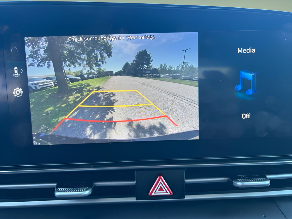Used 2023 Hyundai Elantra SEL w/ Convenience Package FWD image 31