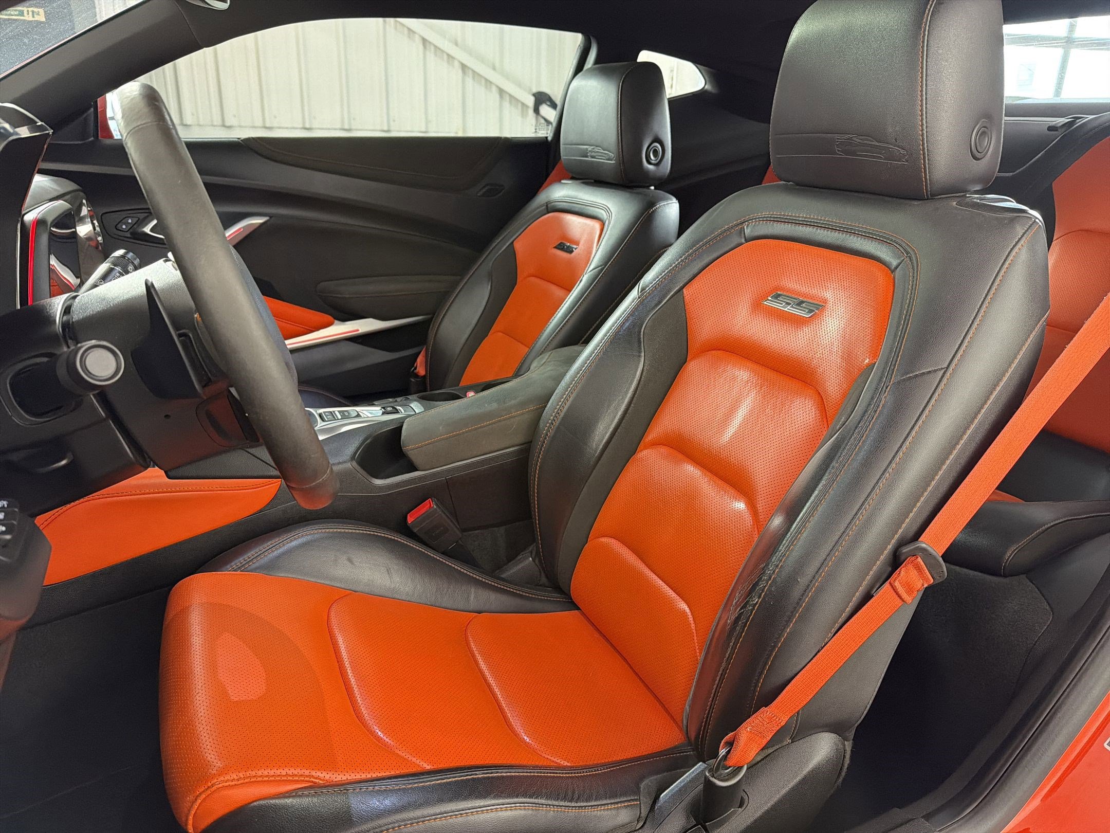 Used 2018 Chevrolet Camaro SS w/ Hot Wheels Edition image 5