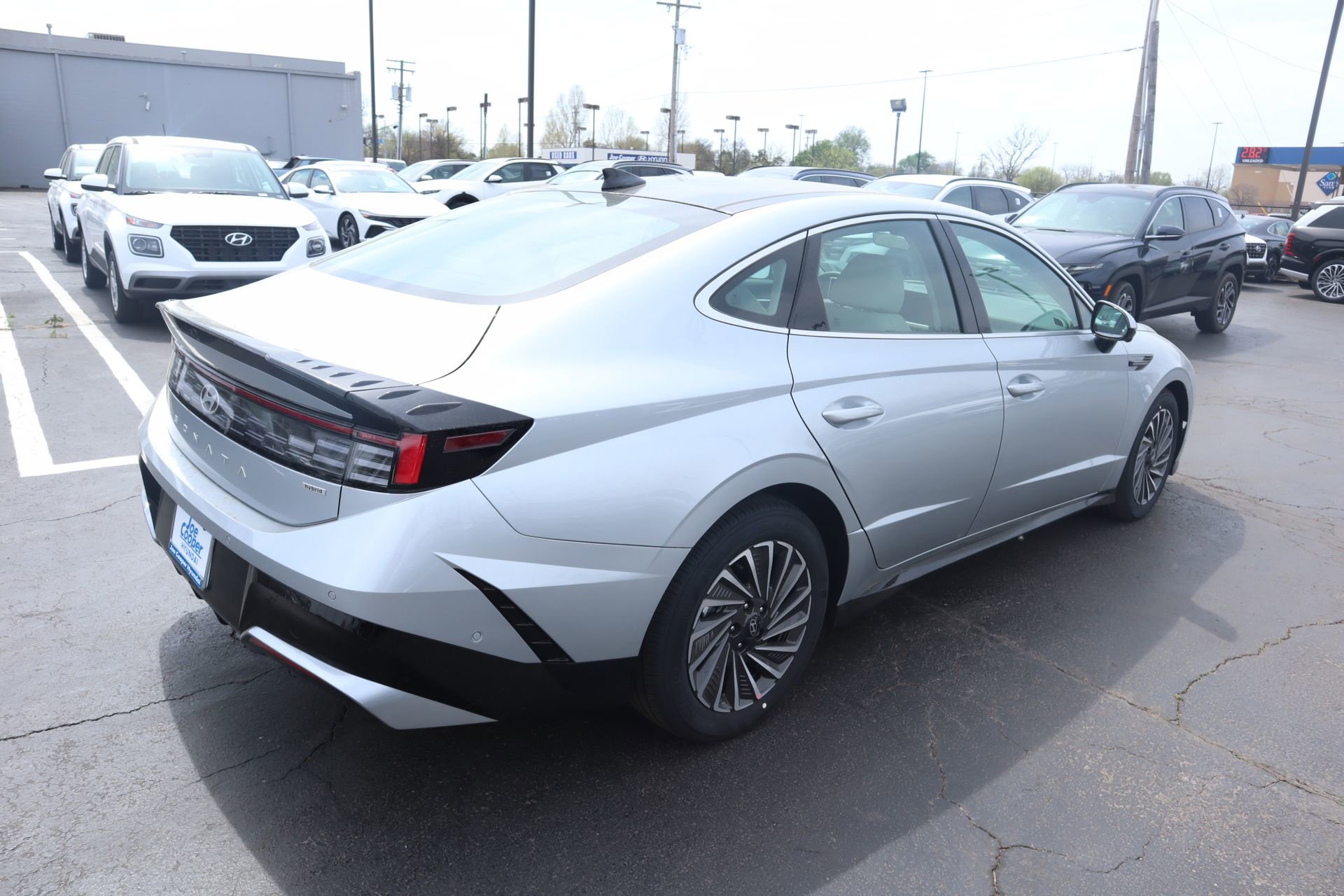 New 2026 Hyundai Sonata Limited FWD image 21