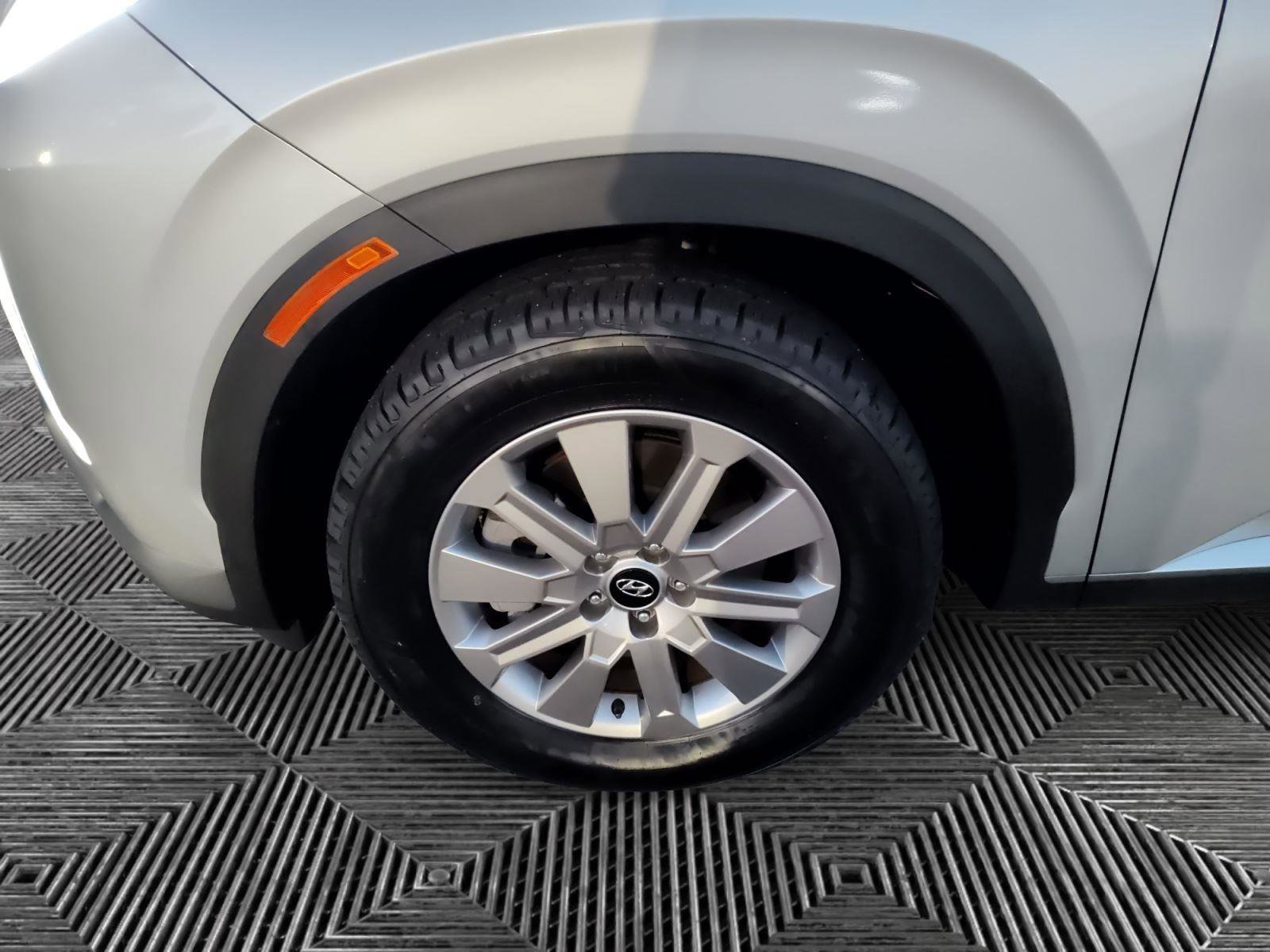Used 2024 Hyundai Palisade SEL FWD image 14