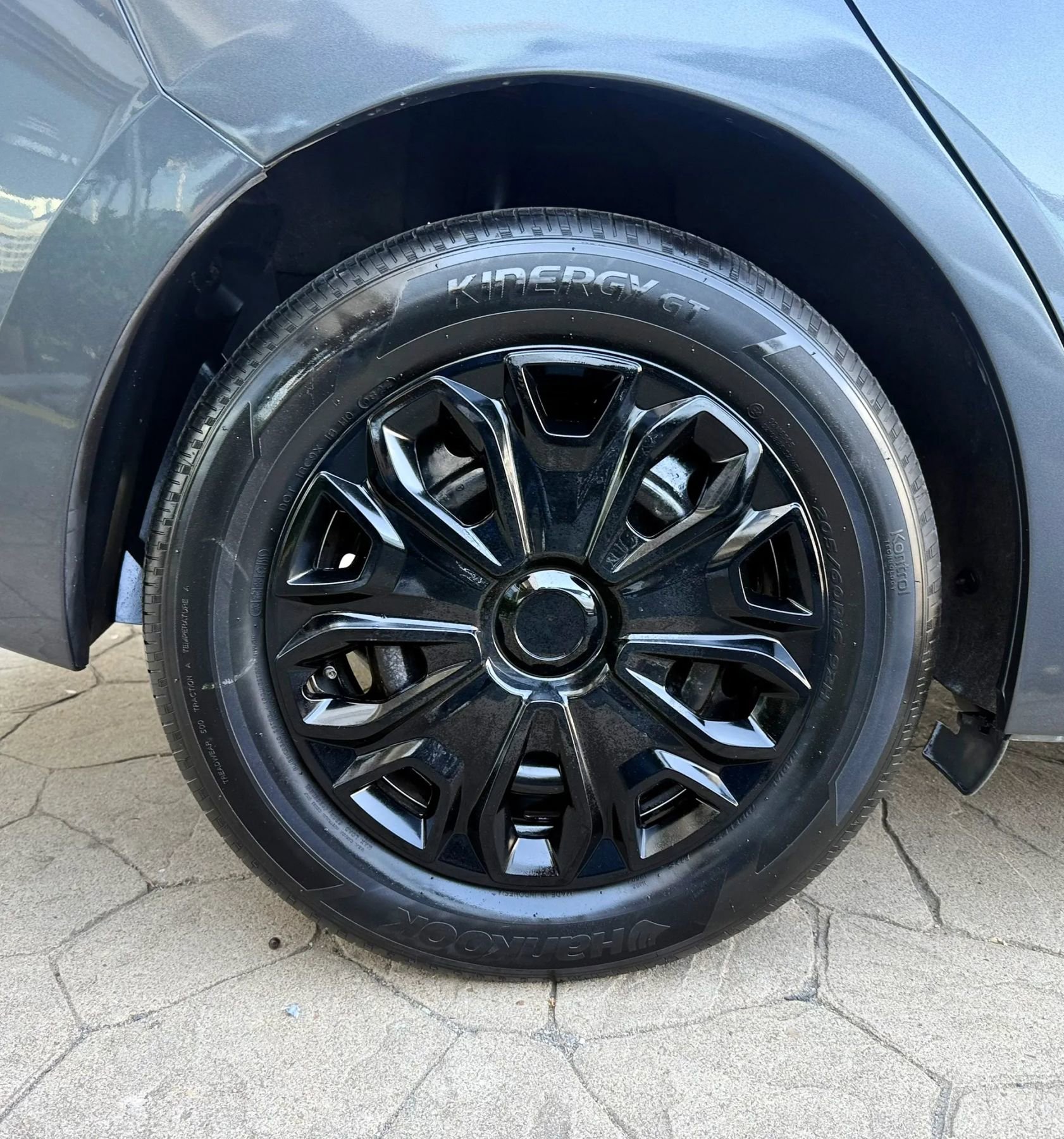 Used 2014 MAZDA MAZDA3 i Sport image 35