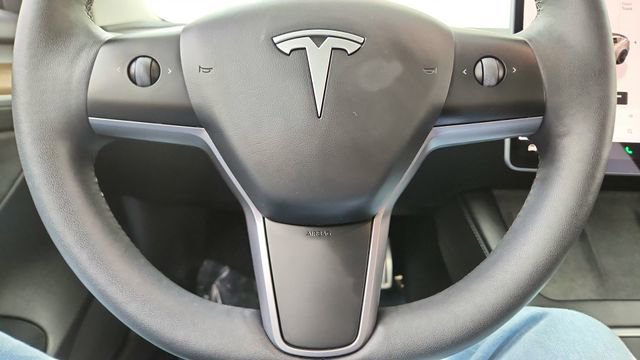 Used 2023 Tesla Model 3 Performance image 40