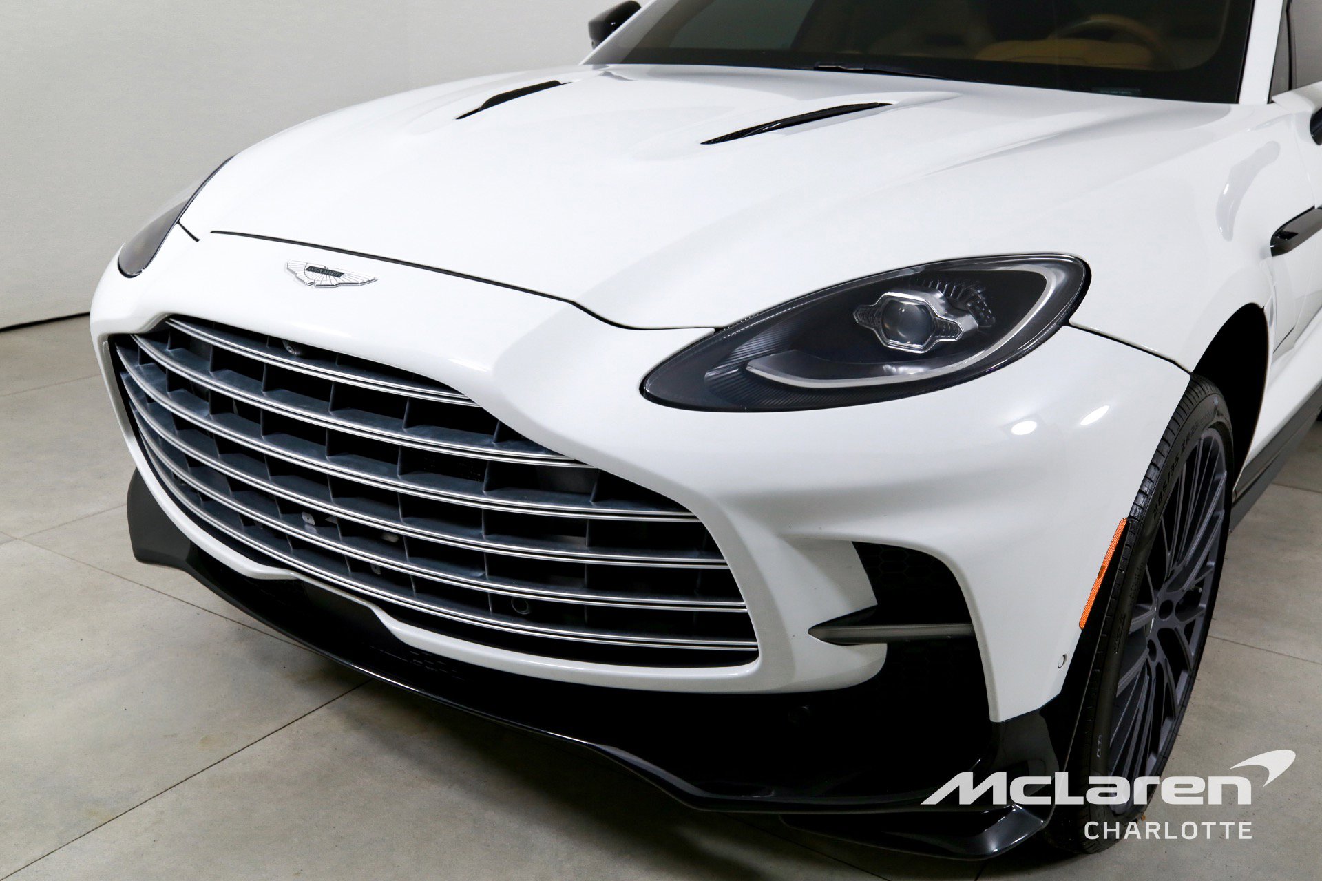 Used 2023 Aston Martin DBX 707 image 37
