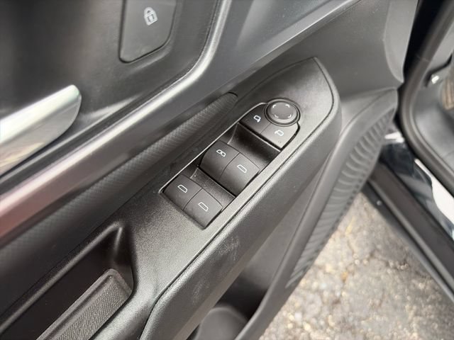 Used 2024 Chevrolet Equinox EV RS FWD image 28