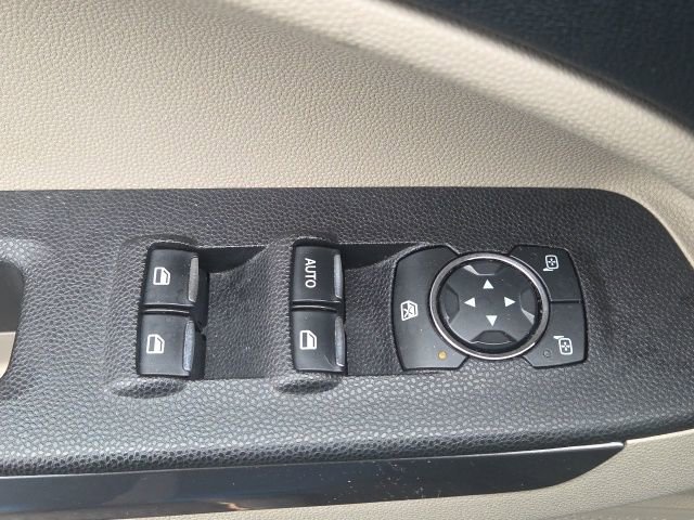 Used 2018 Ford EcoSport SE image 17