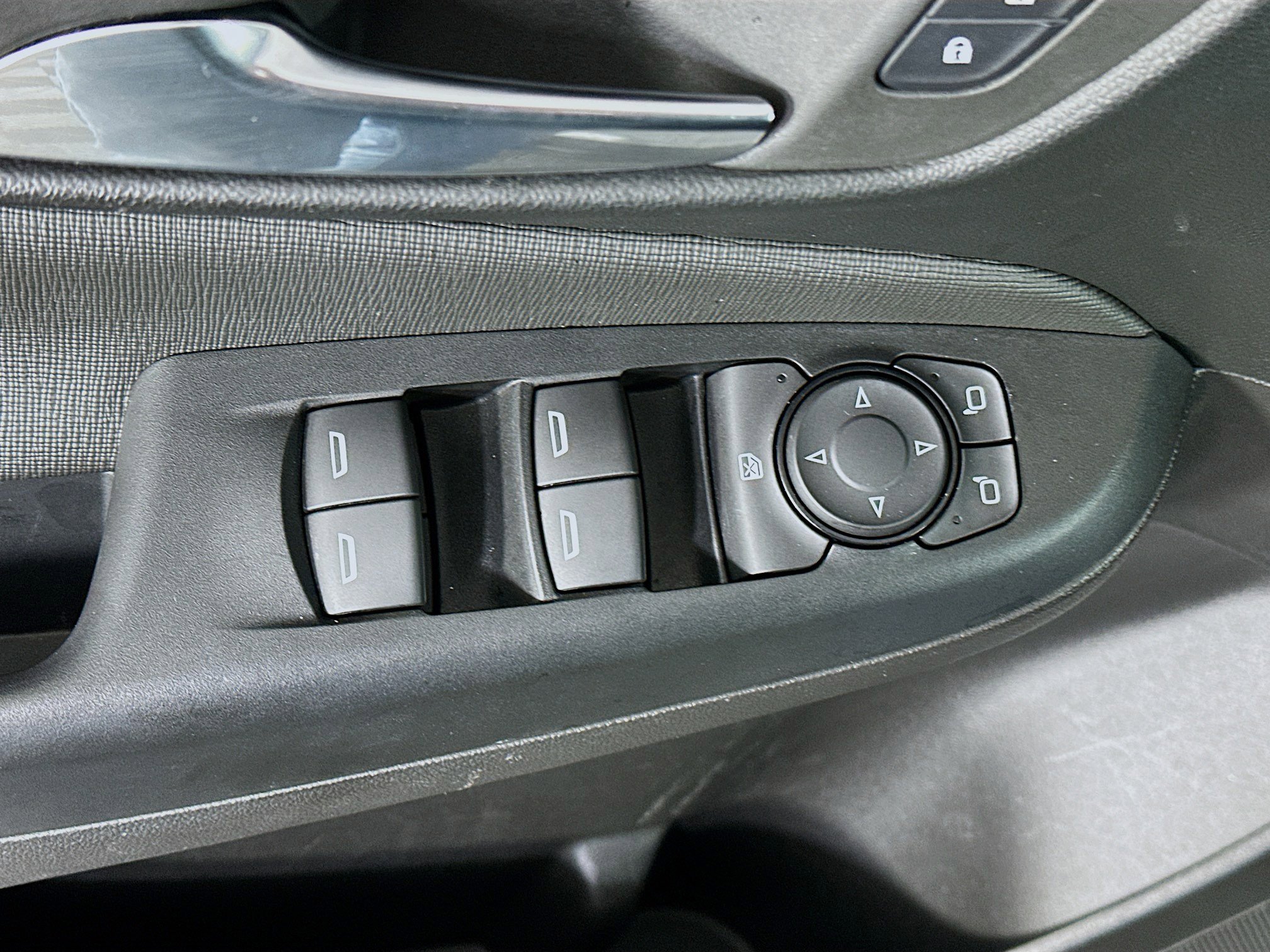 Used 2025 Buick Envista Preferred FWD image 15