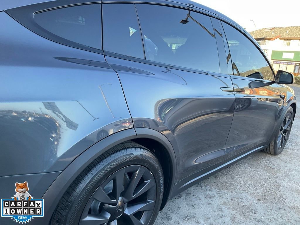 Used 2023 Tesla Model X image 97