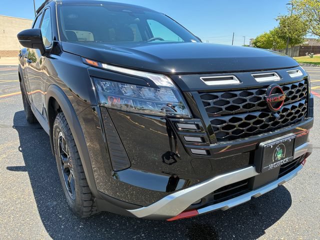 New 2026 Nissan Pathfinder Rock Creek w/ Rock Creek Premium Package AWD/4WD image 8