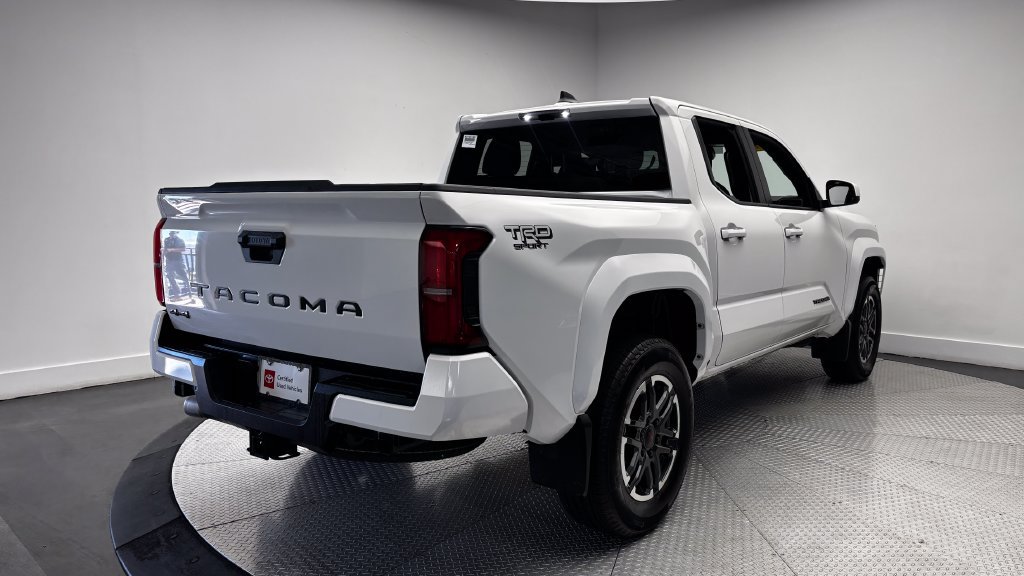 Certified 2026 Toyota Tacoma TRD Sport AWD/4WD image 37