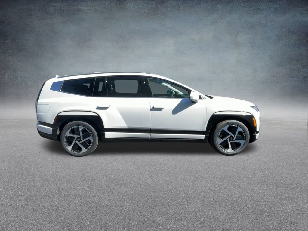 New 2026 Hyundai Ioniq 9 Limited image 25