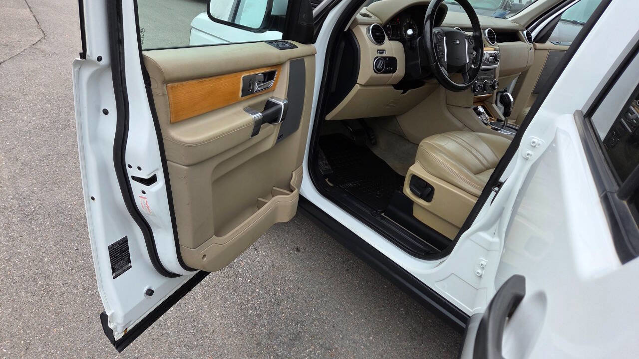Used 2012 Land Rover LR4 HSE AWD/4WD image 25