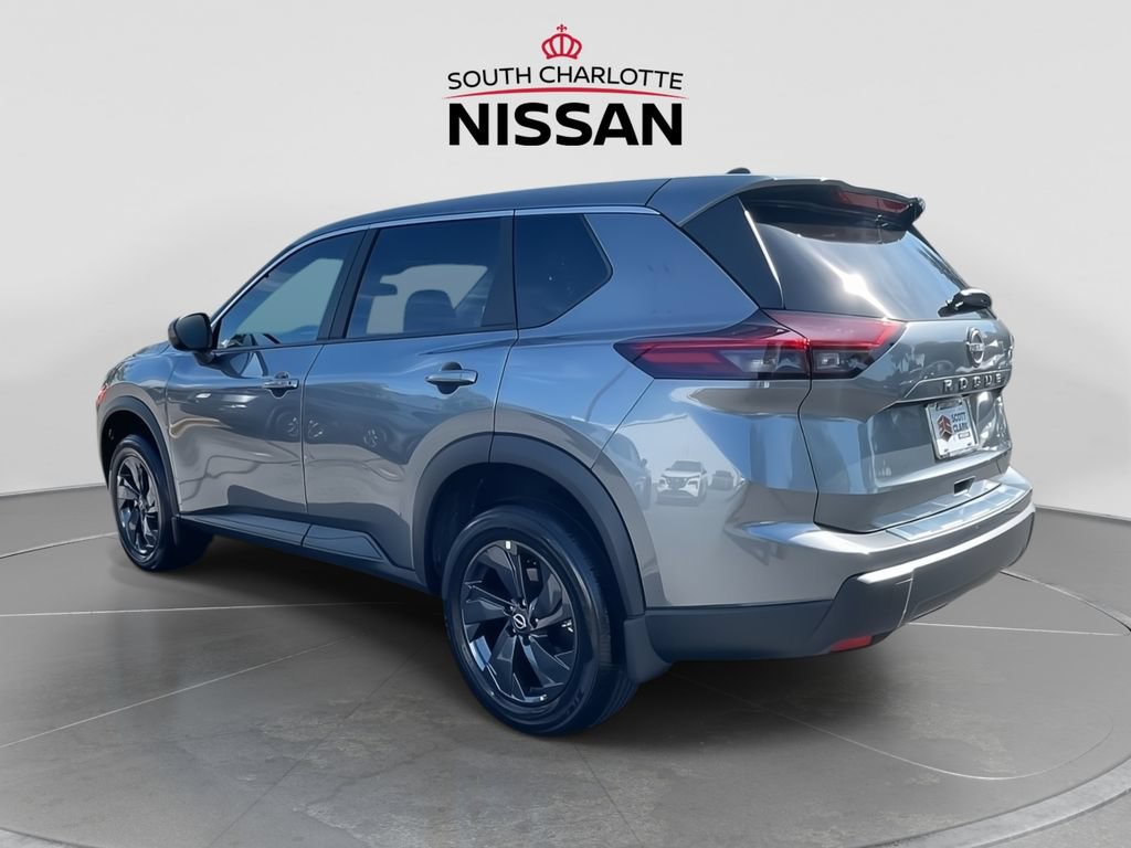 New 2026 Nissan Rogue SV FWD image 4