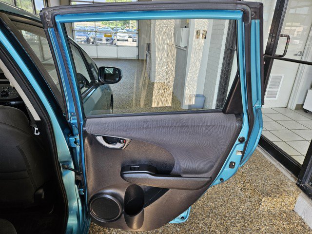 Used 2013 Honda Fit image 17