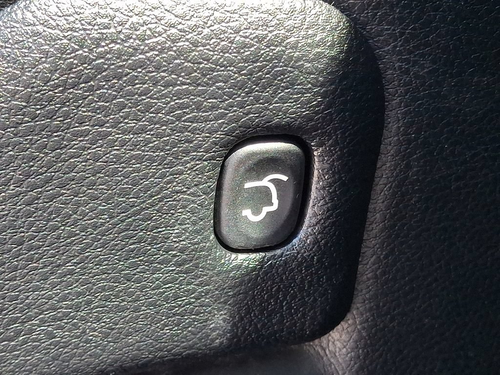 Used 2021 Jeep Grand Cherokee Limited RWD image 30