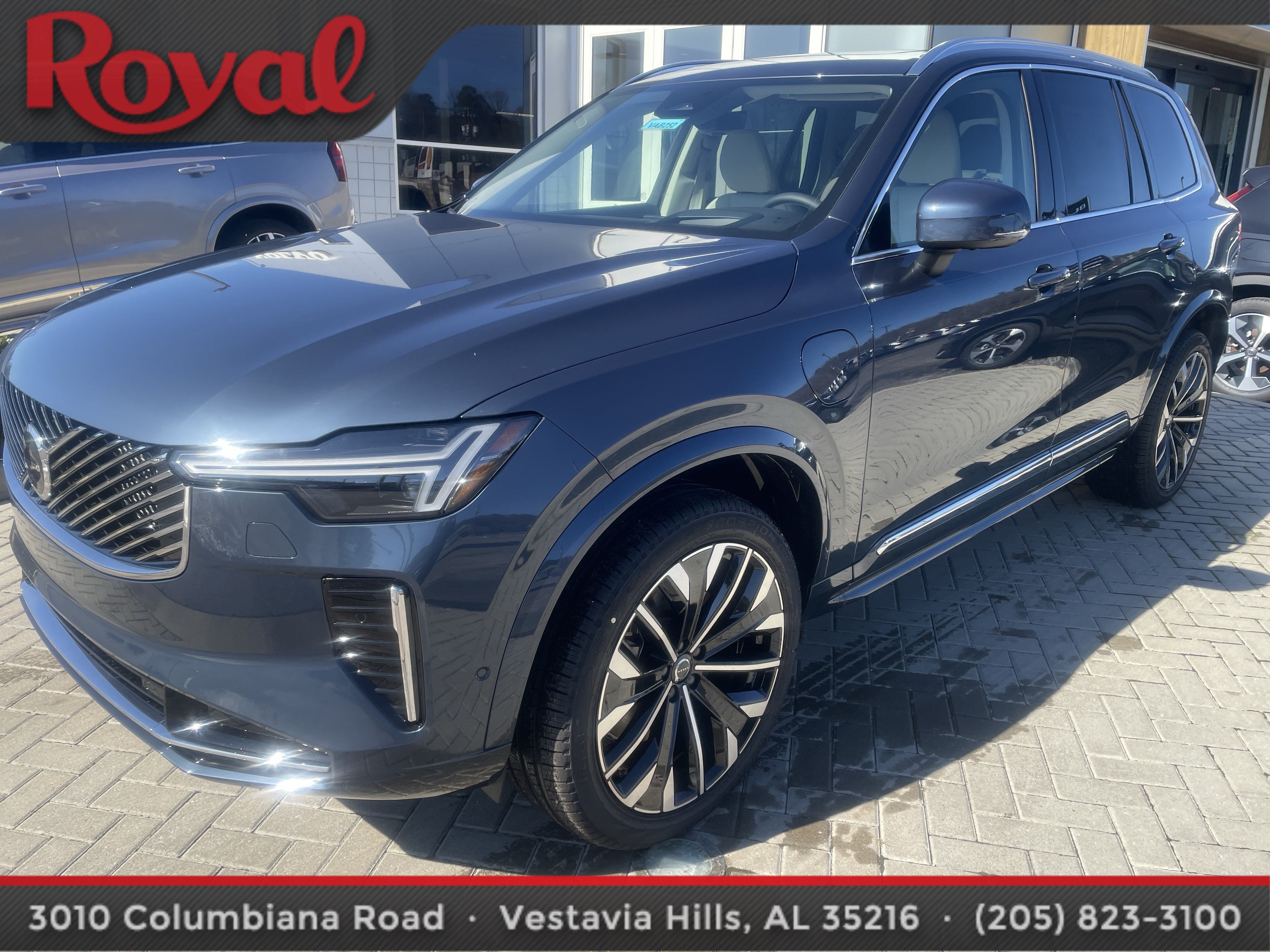 New 2026 Volvo XC90 T8 Ultra w/ Protection Package Premier AWD/4WD image 1