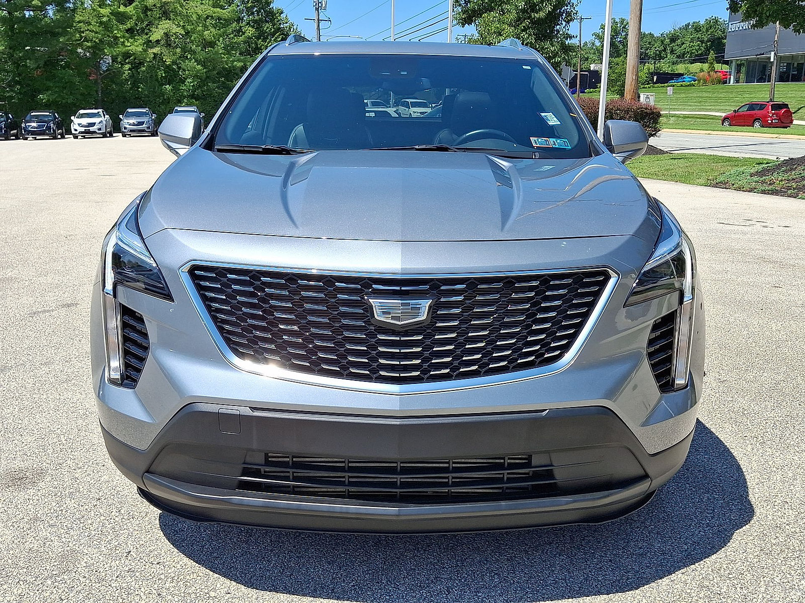 Used 2023 Cadillac XT4 Luxury w/ LPO, Onyx Lite Package AWD/4WD image 29