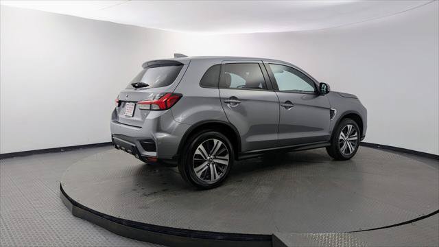Used 2025 Mitsubishi Outlander Sport SE AWD/4WD image 8