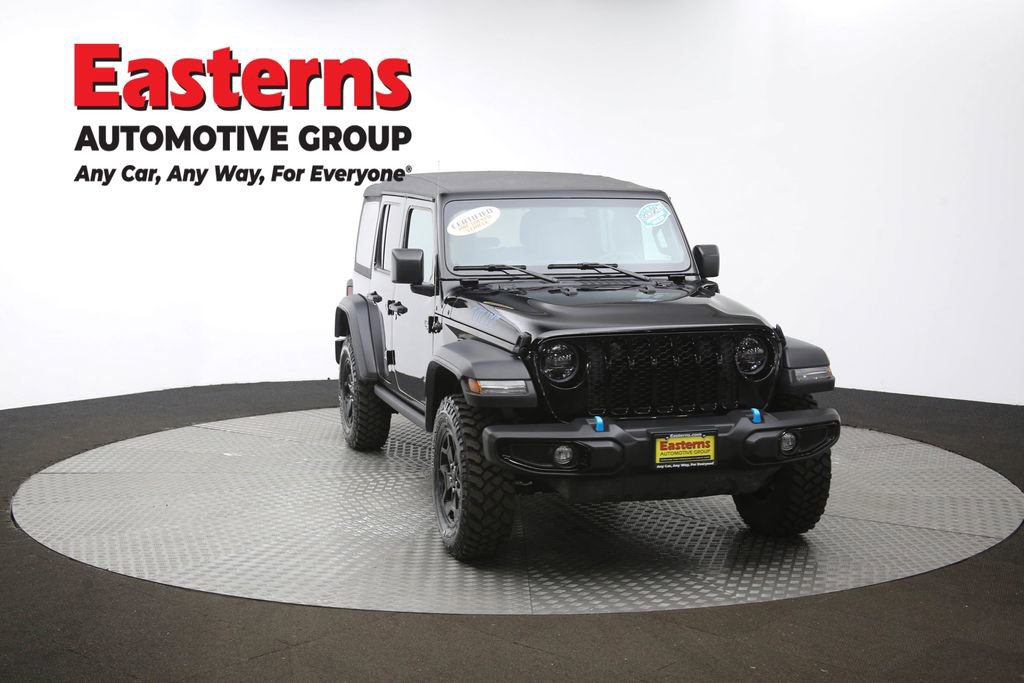 Used 2023 Jeep Wrangler Unlimited w/ Cold Weather Group AWD/4WD image 53