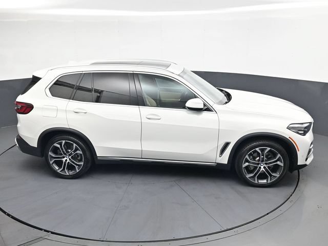 Used 2021 BMW X5 xDrive40i w/ Convenience Package AWD/4WD image 21