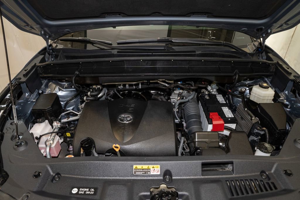 Used 2022 Toyota Highlander XLE image 23