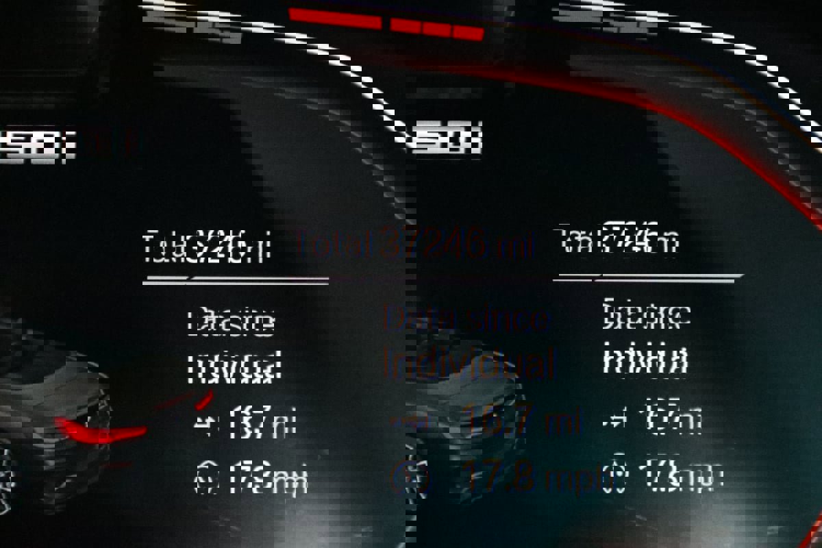 Used 2021 BMW M850i xDrive Convertible image 18