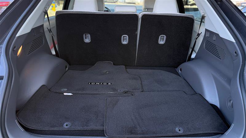 Used 2023 Hyundai Ioniq 5 SEL image 32