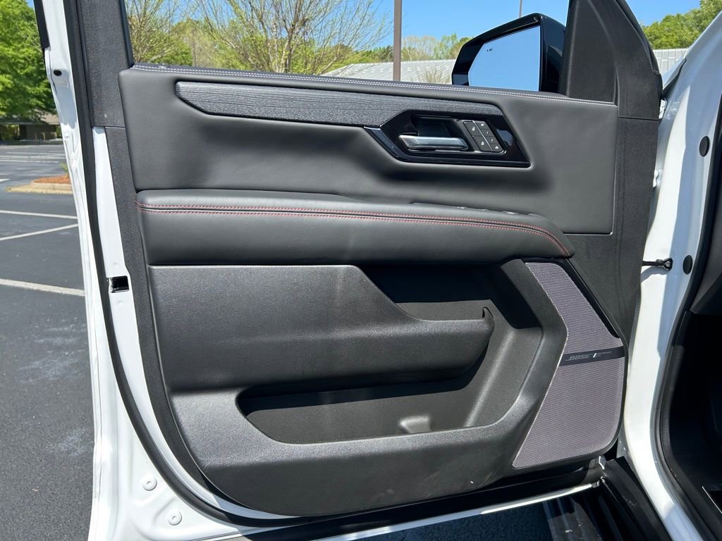 Used 2025 GMC Yukon XL AT4 Ultimate w/ LPO, AT4 Appearance Package AWD/4WD image 62