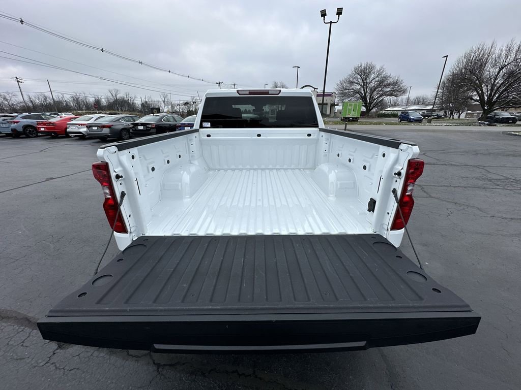 Used 2023 Chevrolet Silverado 1500 LT image 22