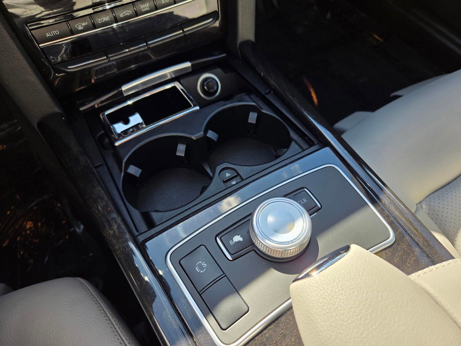 Used 2012 Mercedes-Benz E 350 Sedan image 20