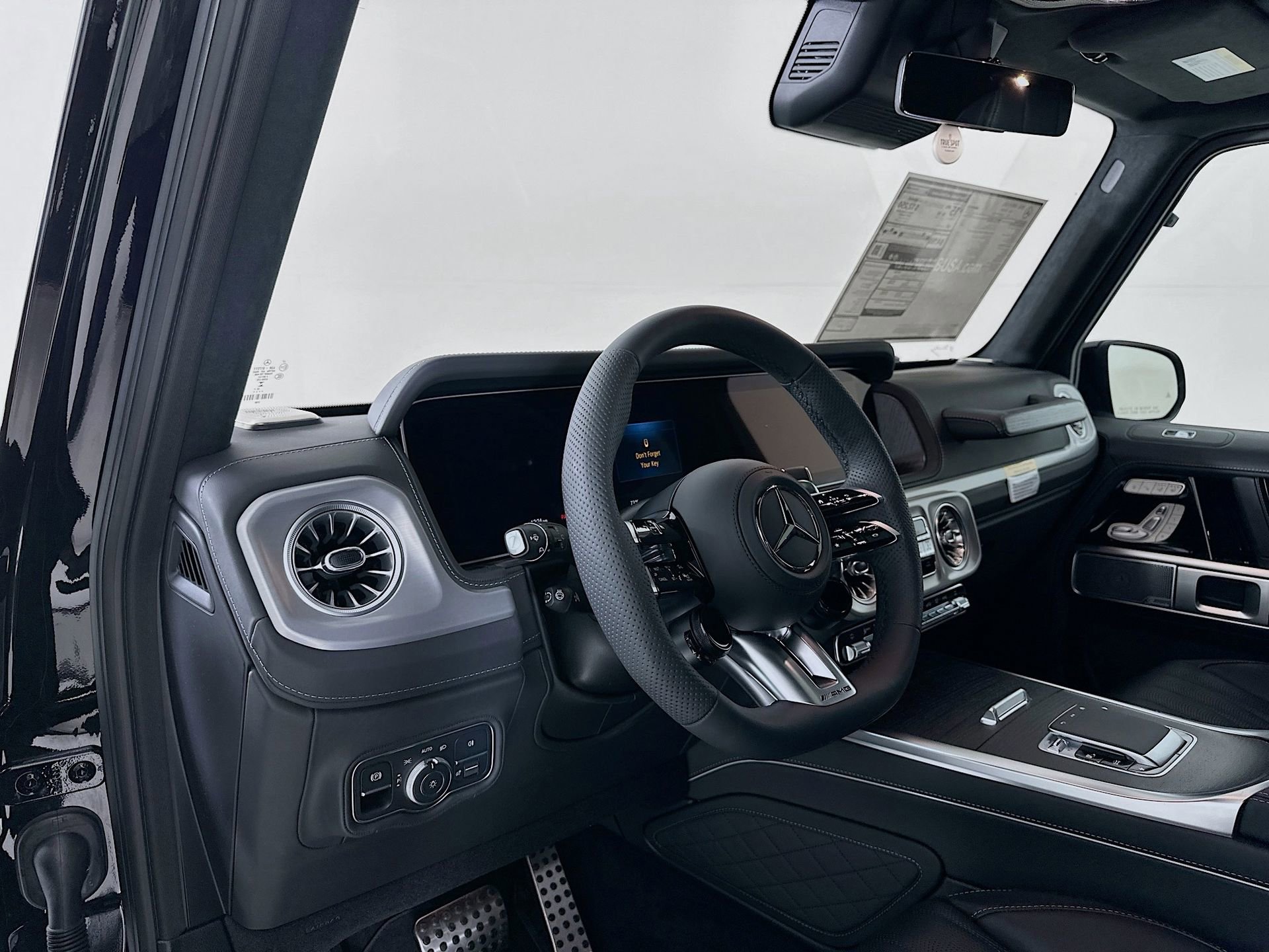 New 2026 Mercedes-Benz G 63 AMG 4MATIC image 10