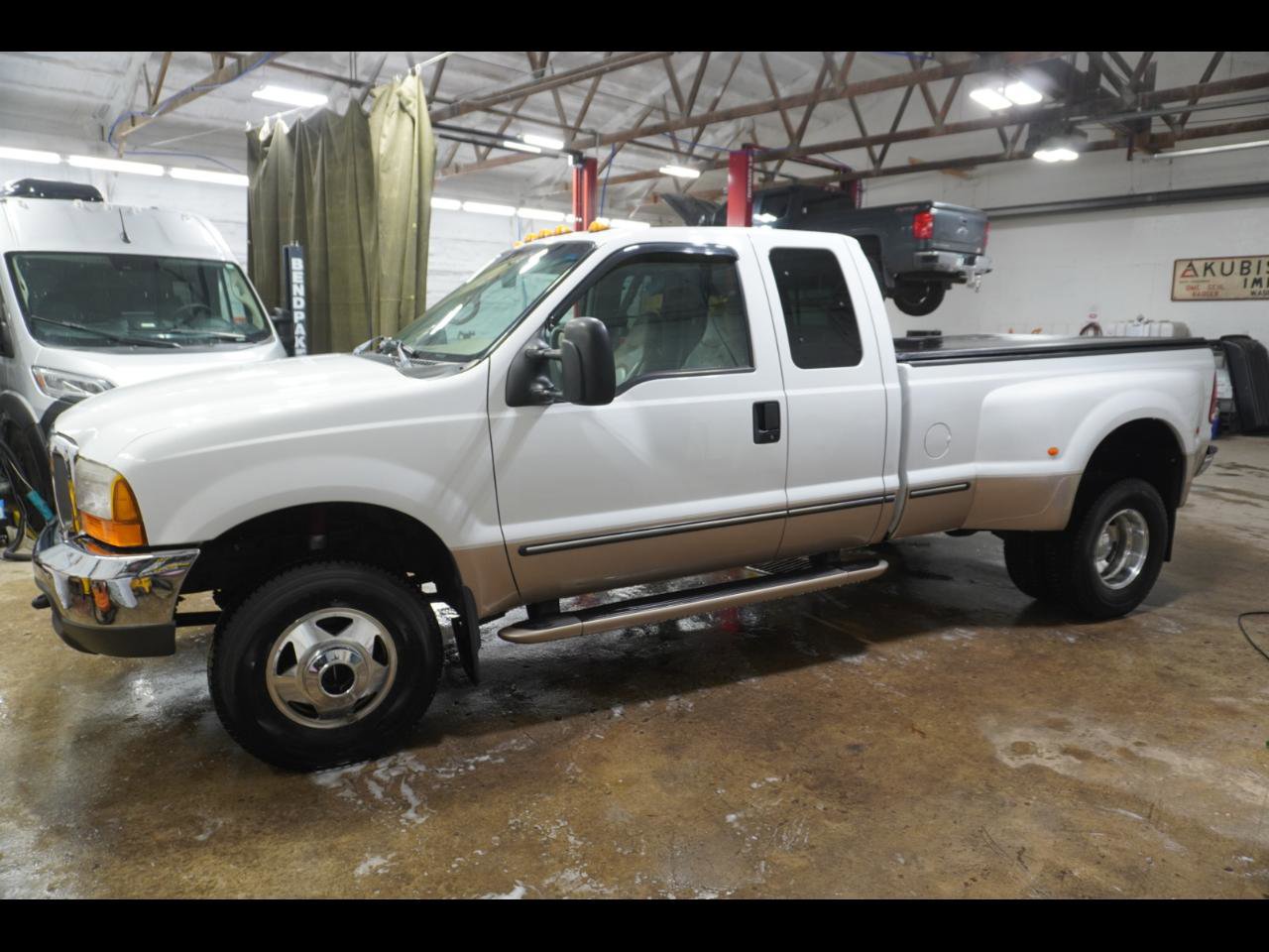 Used 1999 Ford F350 XL