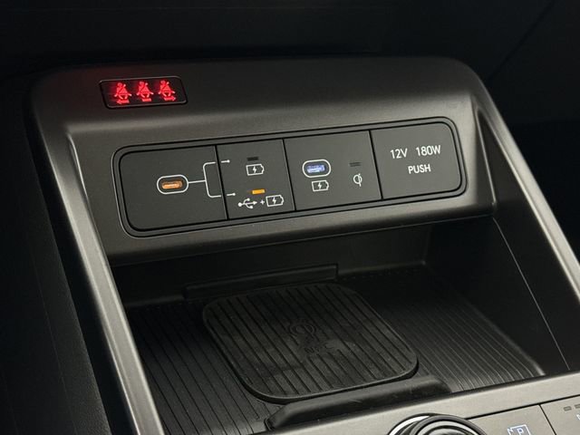 Certified 2025 Hyundai Kona SEL image 27