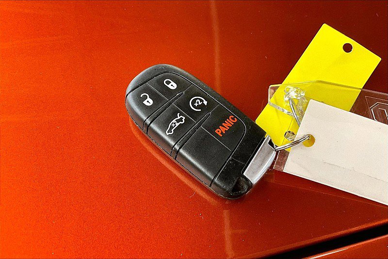 Used 2021 Chrysler 300 S w/ S Model Appearance Package RWD image 9