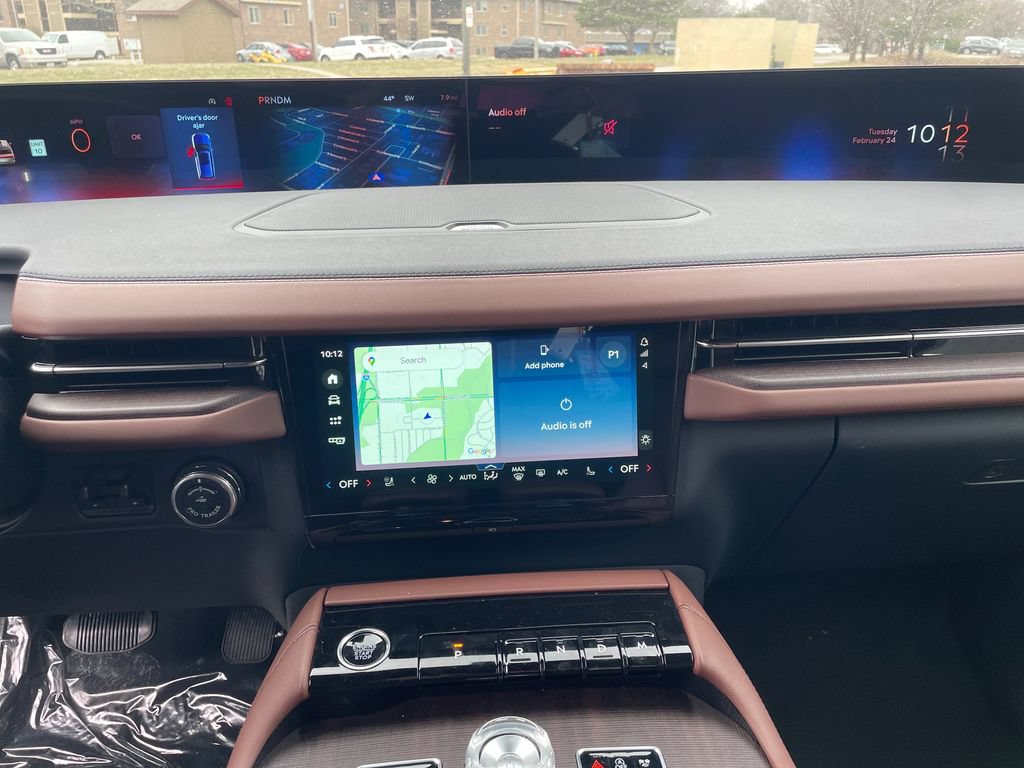 New 2026 Lincoln Navigator Reserve AWD/4WD image 10