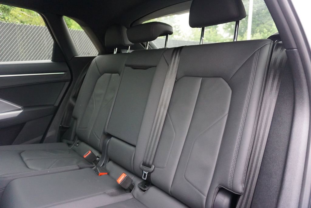 Used 2024 Audi Q3 2.0T Premium Plus AWD/4WD image 14