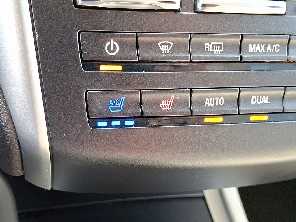 Used 2019 Lincoln MKC Reserve image 25