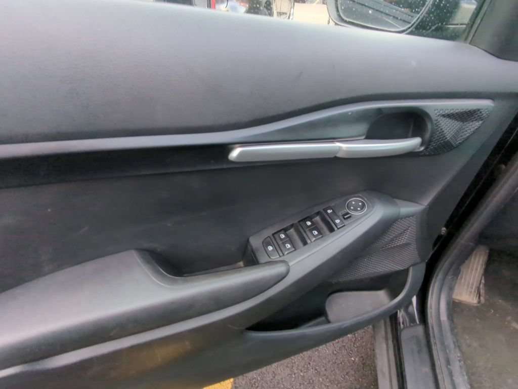 Used 2021 Kia Seltos LX AWD/4WD image 8