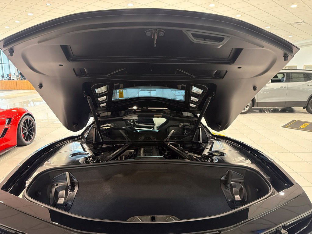 Used 2026 Chevrolet Corvette Stingray Coupe w/ Battery Protection Package RWD image 10