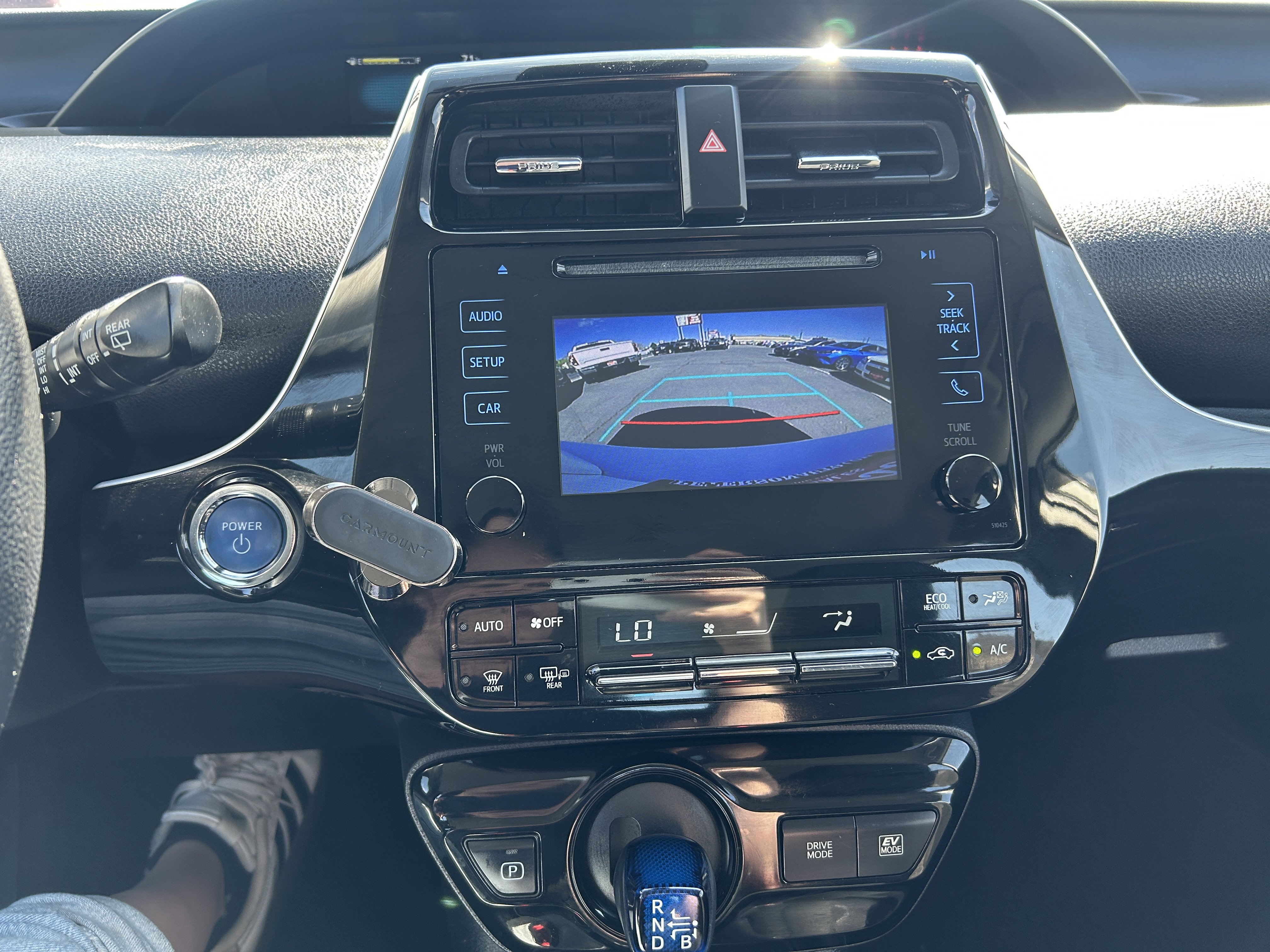 Used 2019 Toyota Prius LE image 17
