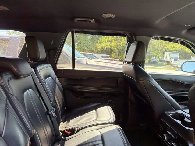 Used 2021 Ford Expedition Max Limited AWD/4WD image 13