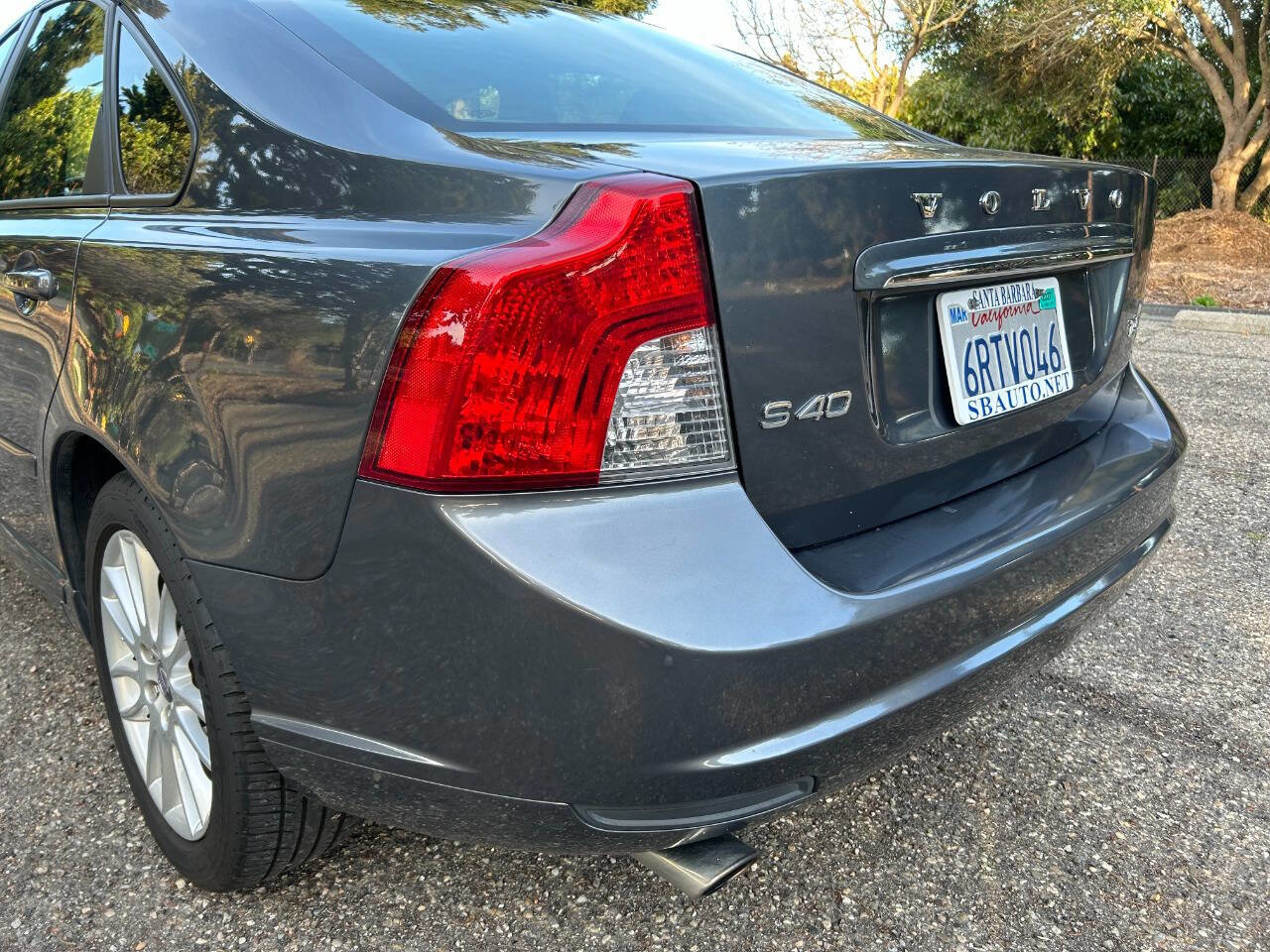 Used 2011 Volvo S40 T5 w/ Preferred Pkg FWD image 23