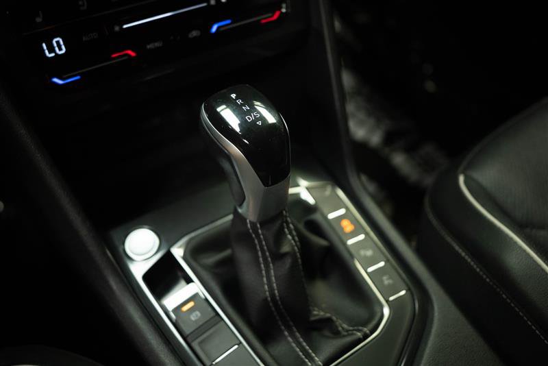 Used 2022 Volkswagen Tiguan SEL R-Line AWD/4WD image 22
