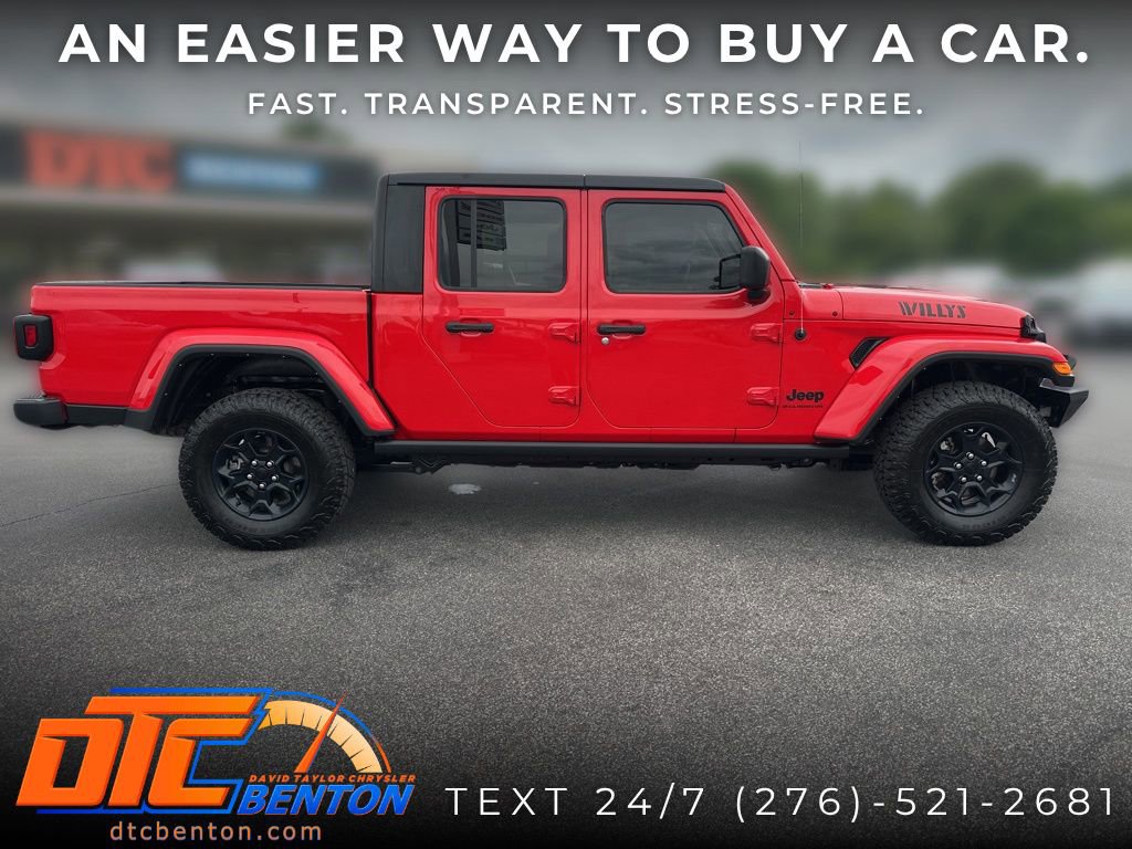 Used 2023 Jeep Gladiator Sport AWD/4WD image 2